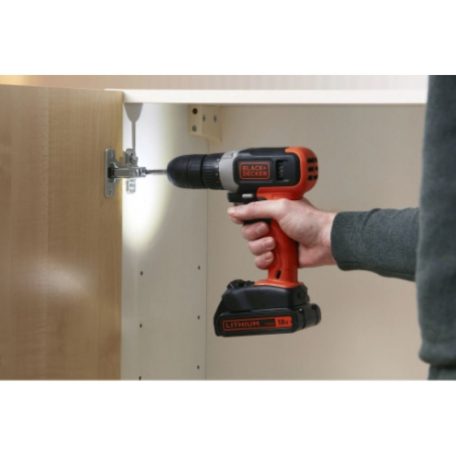 Black and Decker BCD001C1-QW Akkus fúrócsavarozó